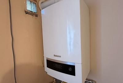 Apartament cu 2 camere decomandat în Rovine - 16