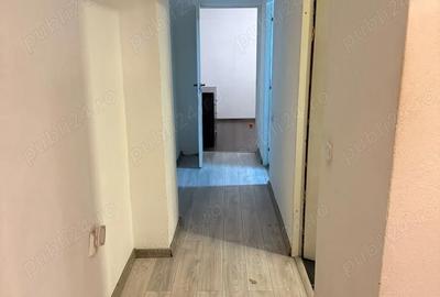 Apartament cu 3 camere decomandat în Central - 1