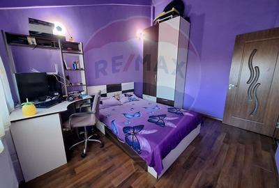Apartament cu 3 camere de vanzare in Constanta -Km5 - 13
