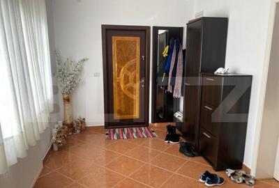 Casă cu 4 camere cu Teren 1050 Mp în Central - 2