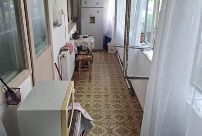 Apartament cu 2 camere semidecomandat în Viziru 1 - 3