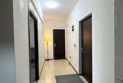 Apartament cu 2 camere decomandat, mobilat în Bd. Coșbuc - 12