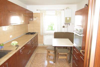 Apartament cu 4 camere semidecomandat, mobilat în Ștrand - 12