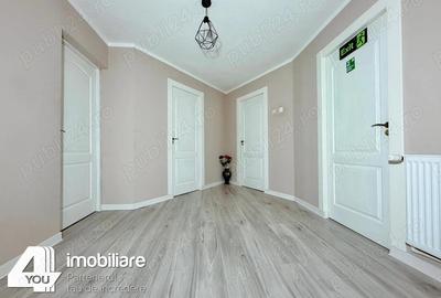 Casă cu Teren 1422 Mp în Cicir - 5