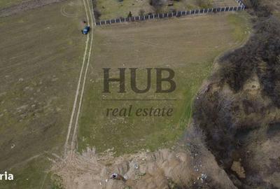 Teren de 900 mp, în Măgura
