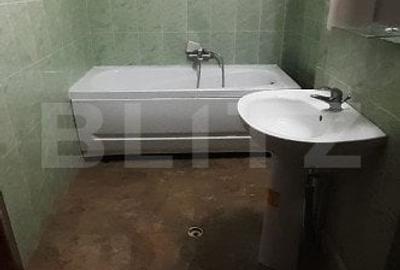 Apartament de vanzare cu 2 camere, 65 mp, Gaesti - 11