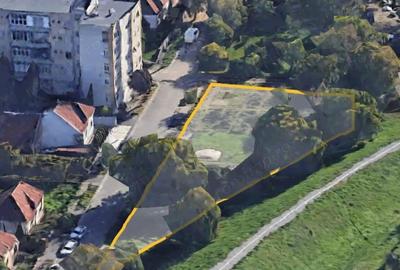 Teren de 2000 mp, în Titulescu - 2