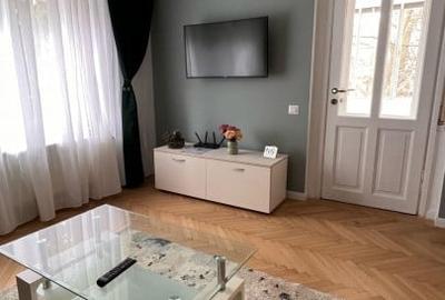 Vanzare apartament 3 camere, boxa garaj Cotroceni - 2