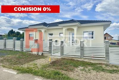 Duplex cu 3 camere în Bucovăț (Remetea Mare)