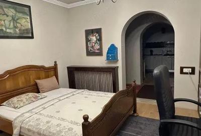 Casă cu 1 camere cu Canalizare în Ghiroda
