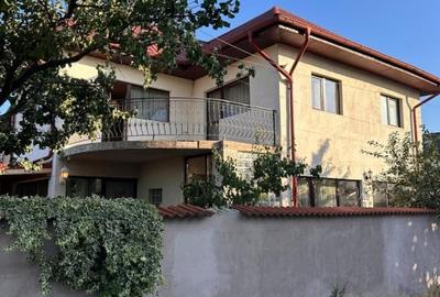 OCAZIE SE VINDE VILA SPATIOASA IN ORASUL PANTELIMON IF APROAPE DE CENTRU - 3