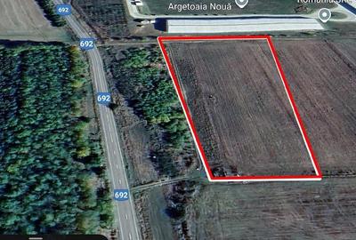 Teren de 23000 mp, în Pesac - 3