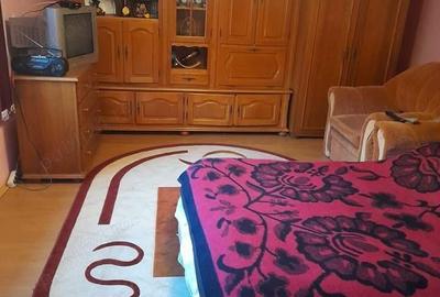 Casă cu 4 camere în Gârliște - 2