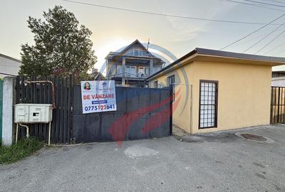 Casă individuală cu 6 camere cu Canalizare în 1 Mai - 1