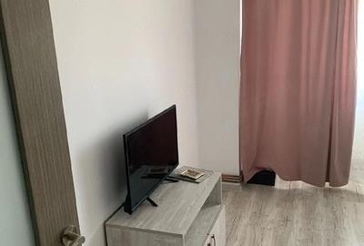 Apartament cu 2 camere decomandat în Ostroveni - 3