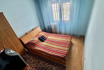 De vanzare apartament 3 camere zona Titan-Auchan, 2 bai, etaj 6/8, bloc 1984 - 3