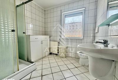 Casă cu Canalizare în Central - 2