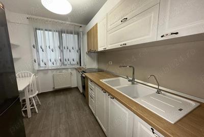 Apartament cu 3 camere semidecomandat, mobilat în Unirii - 2