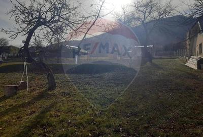 Teren 1,050mp Zarnesti cu proiect de casa / Strada Tohanita nr 26F - 1