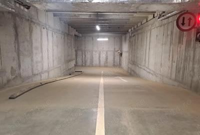 Spațiu comercial, de 10 mp, în Central - 3