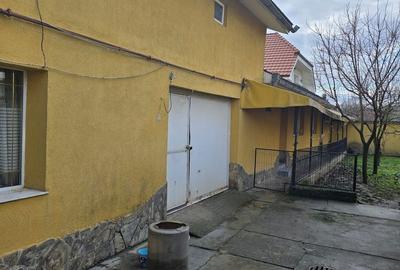 Casă cu 4 camere în Central - 7