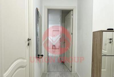 Apartament cu 3 camere semidecomandat, mobilat în Palazu Mare - 13