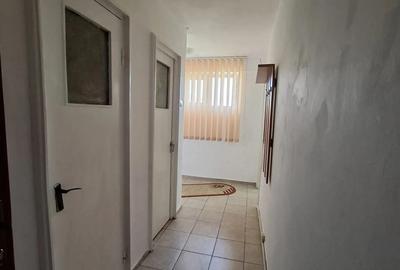 Apartament cu 2 camere decomandat în Brâncoveanu