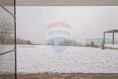 Apartament cu 4 camere semidecomandat, mobilat în Drumul Poienii - 20