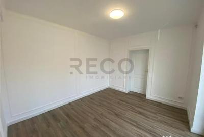 Spațiu comercial, de 79 mp, în Central - 12