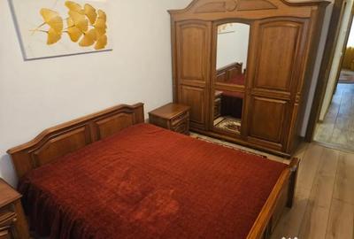 Apartament cu 3 camere decomandat, mobilat în Craiovița Nouă - 5