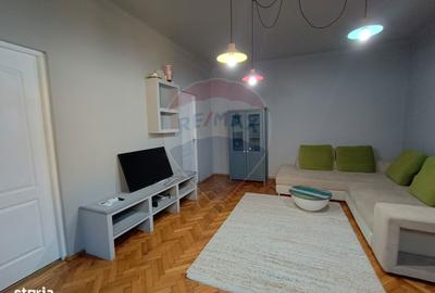 Apartament cu 2 camere, mobilat în Central - 9