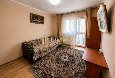 Garsonieră decomandată în Est