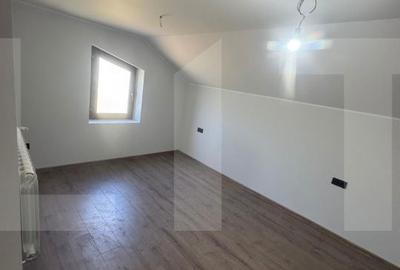Casă cu 3 camere cu Teren 550 Mp în Central - 12