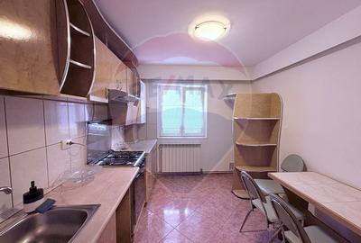 Apartament de inchiriat, Strada Cornisa Bistritei