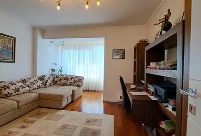 PENTHOUSE LUX - LOCATIE EXCELENTA -VIEW SUPERB - TERASA AMENAJATA 300 MP - 38