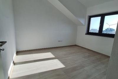 Apartament cu 3 camere decomandat în Sânpetru - 5