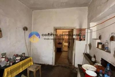 Casa + teren spa?ios de vanzare Girov - 16