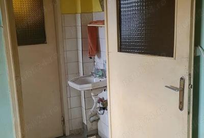 P.F vand apartament 2 camere- Profi- Micro 1- Turda- semidecomandat - etaj 3 - 10