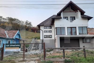 De vanzare casa individuala,135 mp utili, 1553 mp teren - 4