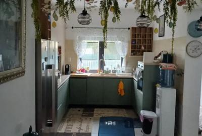 Casa si teren de vinzare - 6