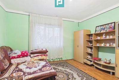 Casă cu 3 camere cu Teren 5000 Mp în Sânmartin - 4