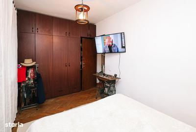 Apartament cu 3 camere decomandat în Romană - 9