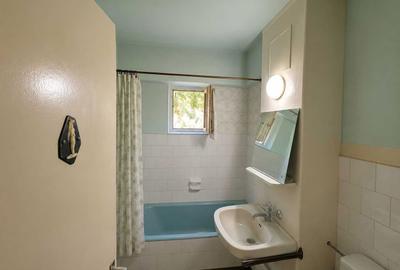 Apartament cu 2 camere decomandat în Traian - 2