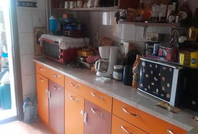 Apartament cu 2 camere decomandat în Sărari - 3