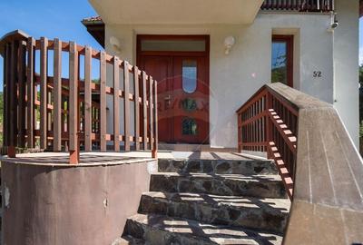 Casă individuală cu 8 camere cu Canalizare în Moieciu - 8