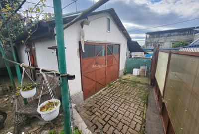 Casă cu 4 camere cu Canalizare în Podul de Fier - 10