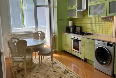 Apartament cu 3 camere decomandat în Grigorescu