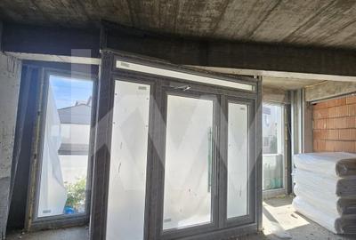 Spațiu comercial, 79 mp în Turnișor