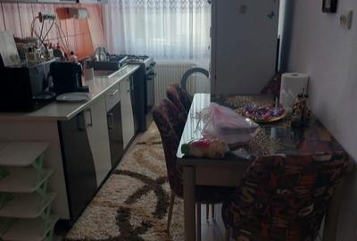 Apartament cu 2 camere semidecomandat în Central - 3