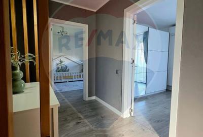 Casă cu 3 camere cu Teren 388 Mp în Central - 6